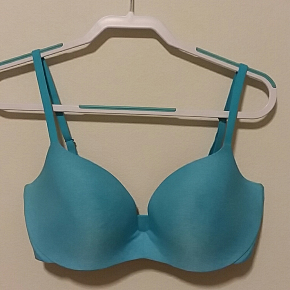 PINK under wire bra